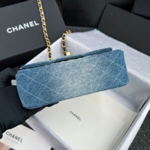 Alternative view of CHANEL Classic Flap 20cm Denim