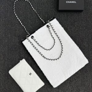 Alternative view of CHANEL Sequin Shoulder Bag White
